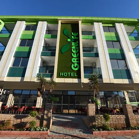 Green Life Hotel